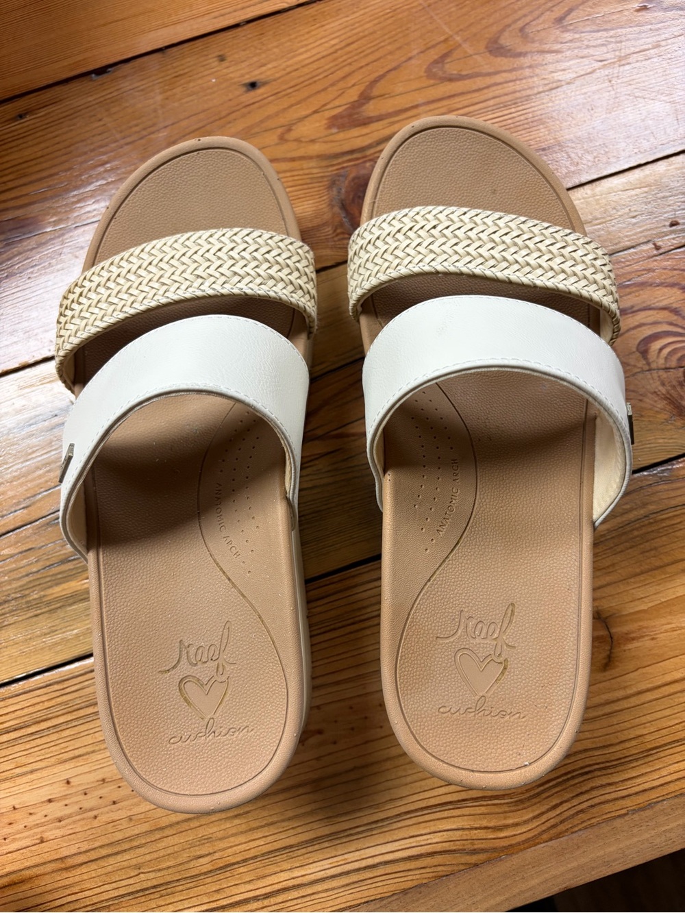 Reef Two-Band Slide Sandals in Cream and Tan Size 8